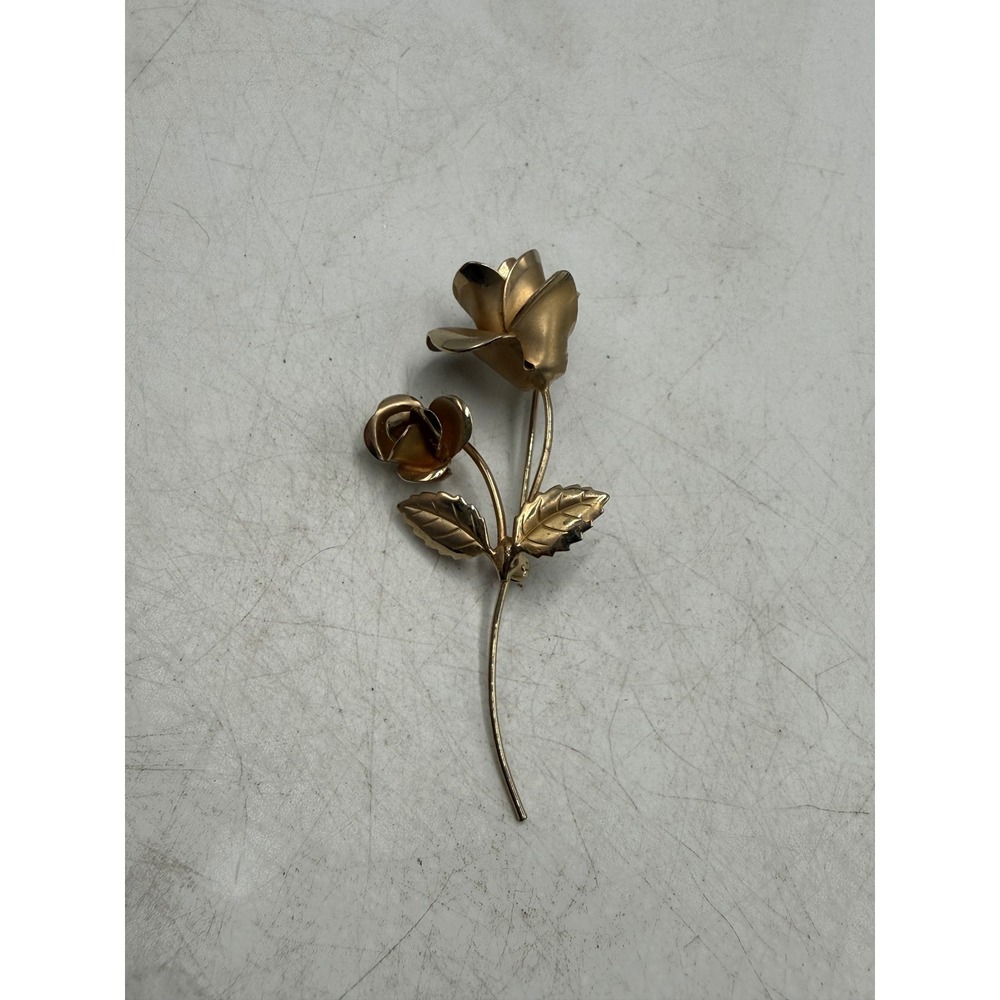 Vintage Gold Tone Double Rose Flower Brooch Pin Floral Botanical Accessory